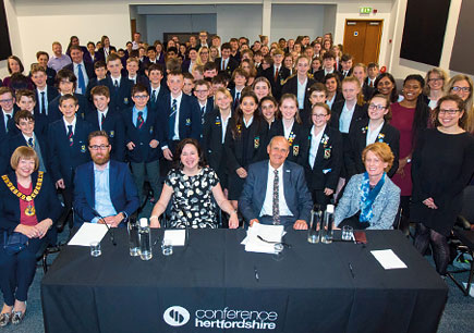 Teams and judges at the 2019 challenge water competition